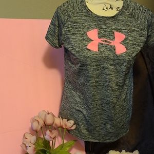 Under Armor T-shirt